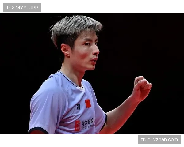 石宇奇训练完直接拎爱马仕去吃米其林,这日子过得跟偶像剧男主似的 石宇奇训练完直接拎爱马仕去吃米其林,这日子过得跟偶像剧男主似的